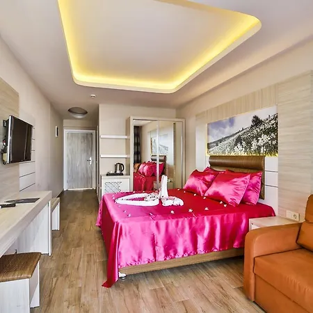 Konakli Nergis 3* Алания